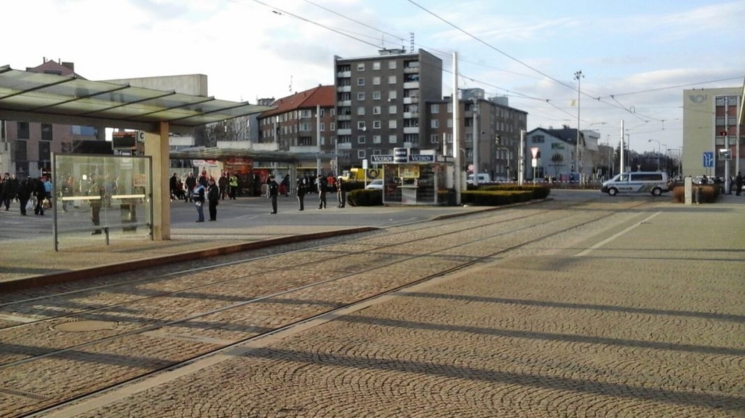 Olomouc - bezpečnostní opatření kolem HN zdroj foto: PČR