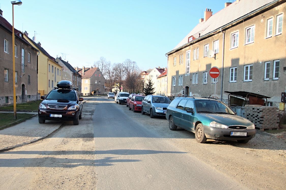 obyvatelé Javoříčka bojují proti zdvousměrnění ulice