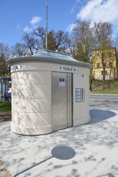 veřejné WC ve Smetanových sadech zdroj:mus