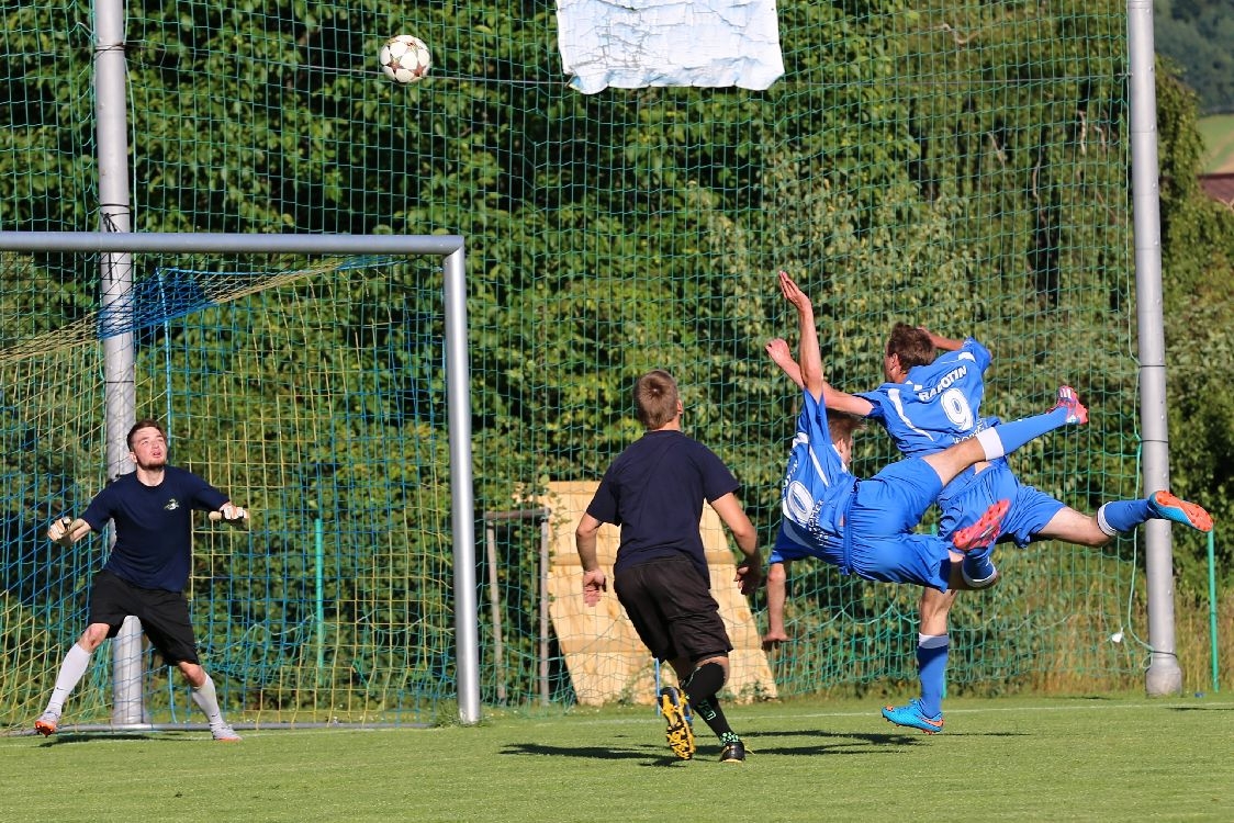 TJ Jiskra Rapotín vs Salith Šumperk foto: sumpersko.net