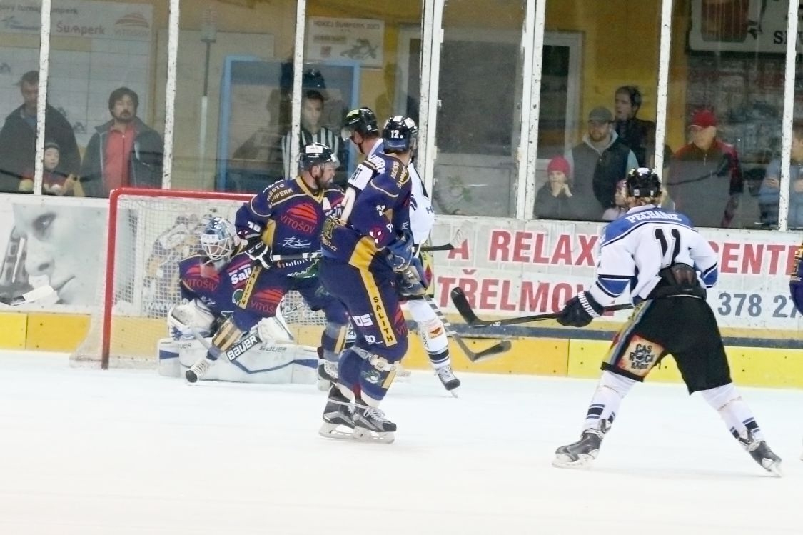 Salith Šumperk vs AZ Havířov - 1:1 foto: sumpersko.net