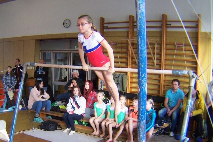 gymnastky TJ Šumperk na závodech v Bruntále zdroj foto: oddíl