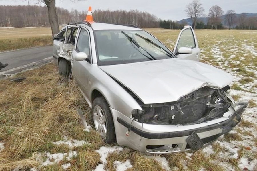 DN mezi Jeseníkem a Lipovou - lázní zdroj foto: PČR