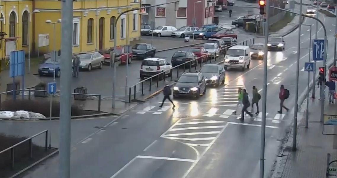 Šumperk - policie hledá svědky incidentu před nádražím zdroj foto: PČR