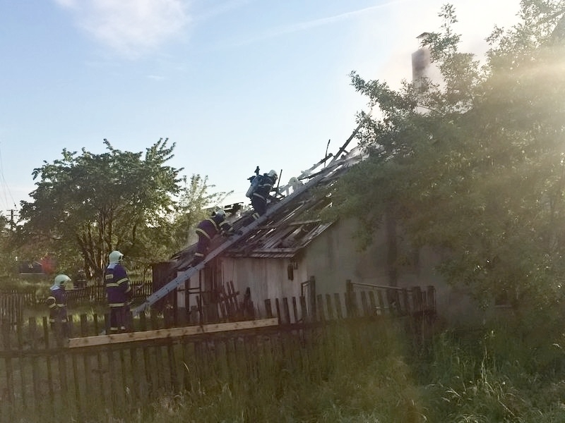 Stará Červená Voda - požár rodinného domku zdroj foto: HZS Olk.