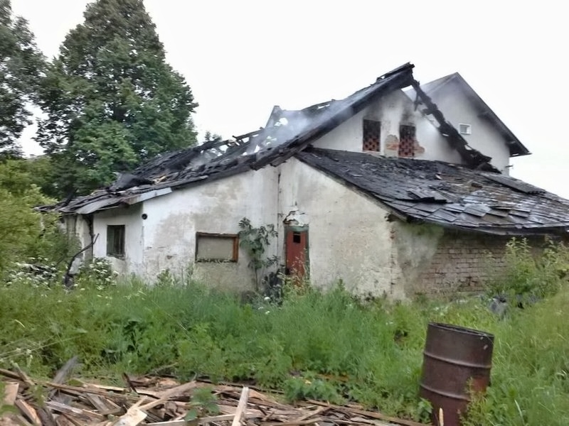 Velké Losiny - požár střechy rod. domu zdroj foto: HZS OLk.