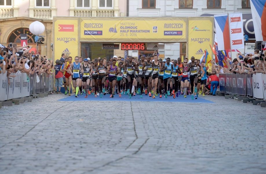 Mattoni 1/2Maratonu Olomouc zdroj foto: RundCzech