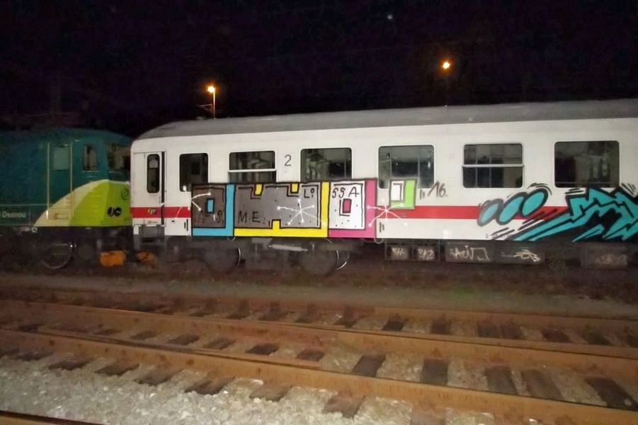 Šumperk - posprejovaný vagón zdroj foto: PČR