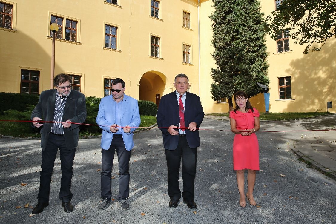 Slavnostní otevření zrekonstruované školní budovy na Bulharské ulici v Šumperku foto: sumpersko.net