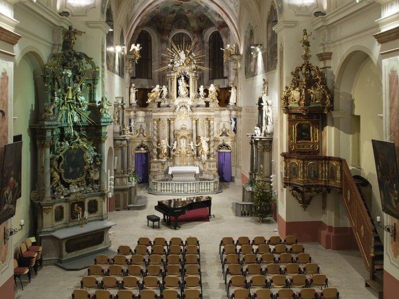 Šumperk - klášterní kostel Zvěstování Panny Marie zdroj foto: mus