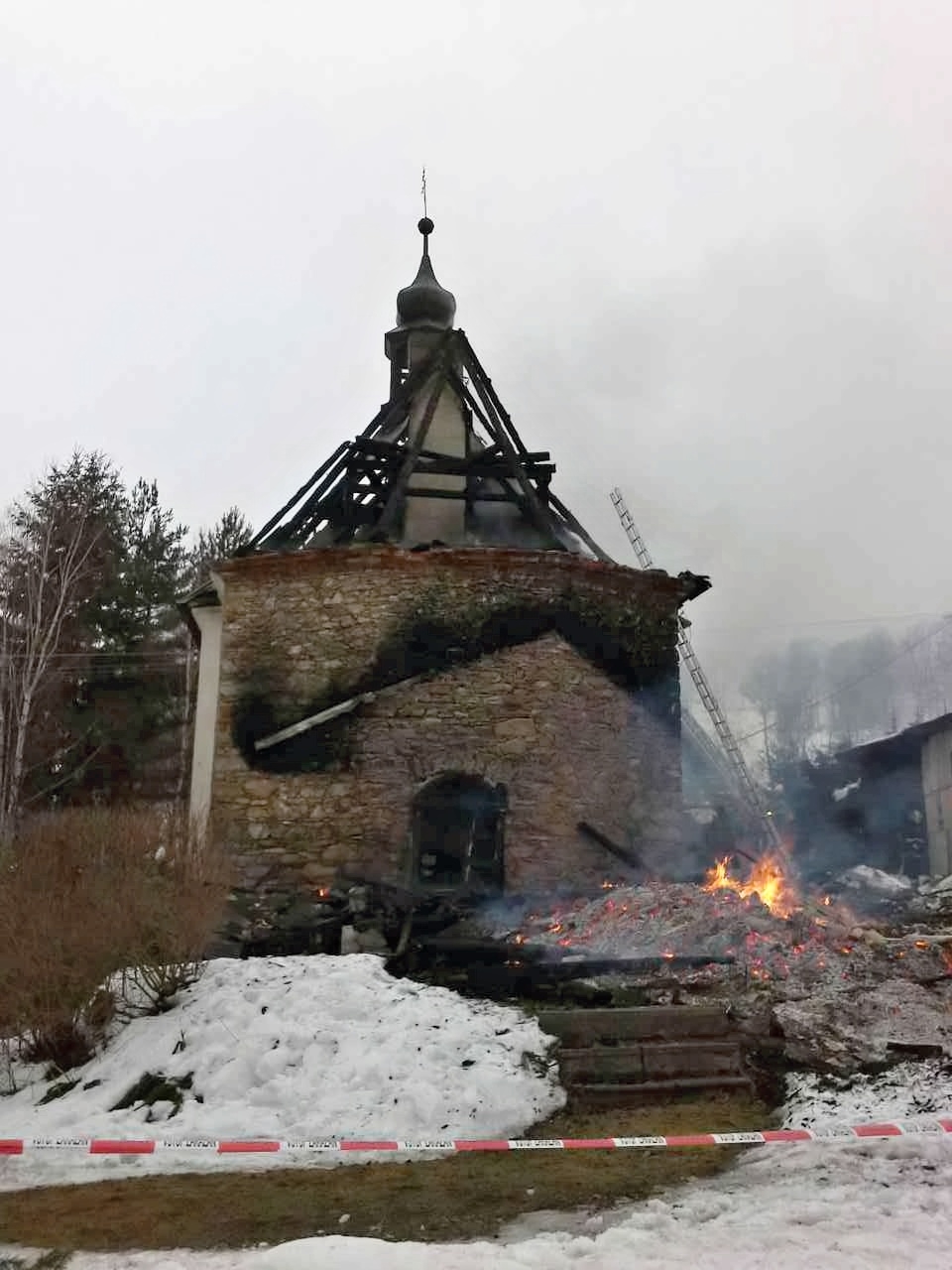 likvidace požáru v obci Malá Morava – místní část Sklené zdroj foto: HZS Olk