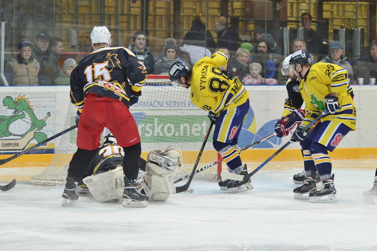 Šumperk vs Opava foto: Věra Václavková - Draci Šumperk