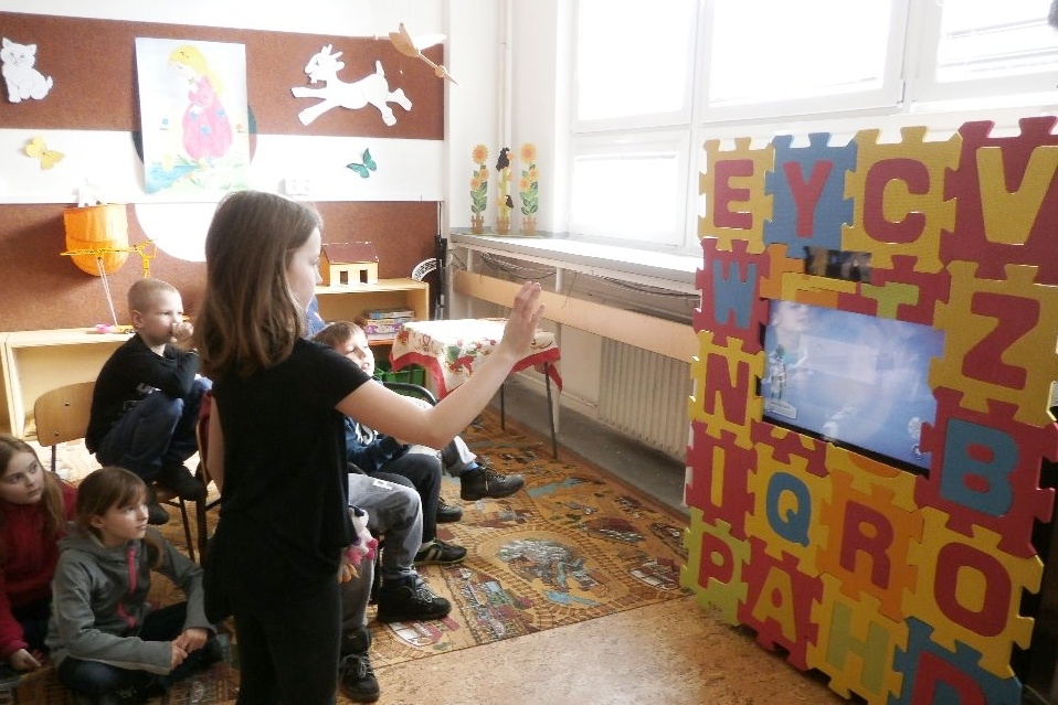 v družině na V. ZŠ využívají interaktivní způsob her i učení zdroj foto: škola