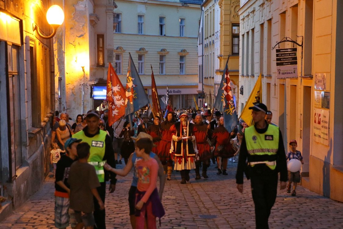 Slavnosti města Šumperka - večerní průvod foto: šumpersko.net - M. Jeřábek