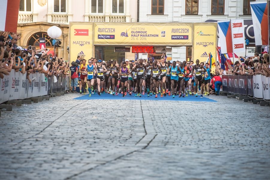 Mattoni půlmaraton Olomouc 2016 zdroj foto: RunCzech