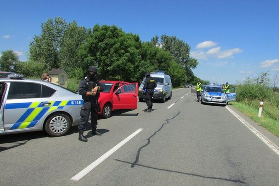 Javornicko - cvičení Přeshraniční spolupráce zdroj foto:PČR