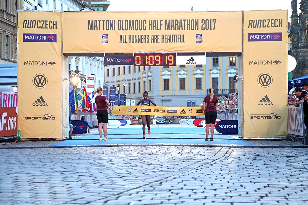 Mattoni 1/2Maratonu Olomouc 2017 zdroj foto: RunCzech