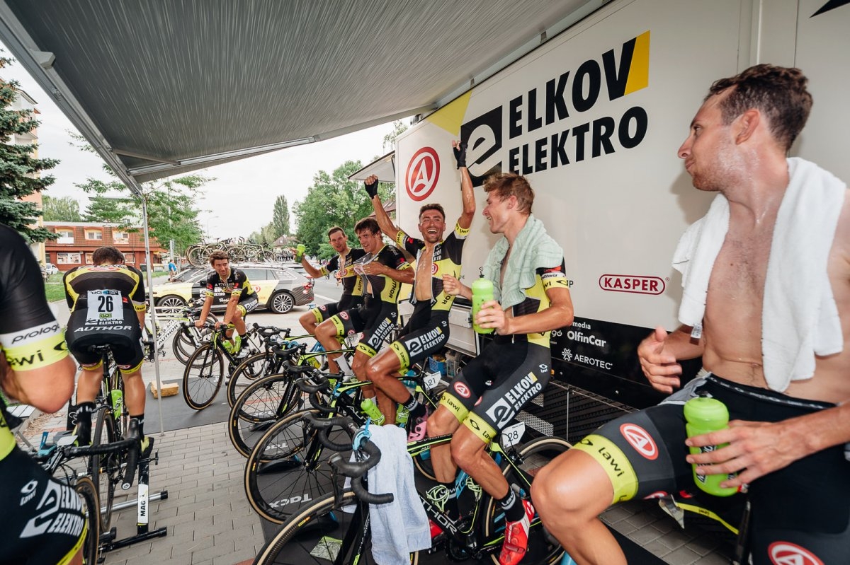 V úvodní týmové časovce Czech Cycling Tour zvítězil tým Elkov Author zdroj foto: OLK - Brychta Jan CCT