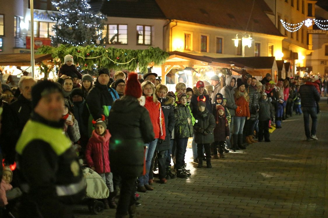 Šumperk - Mikulášský večer 2016 foto: šumpersko.net