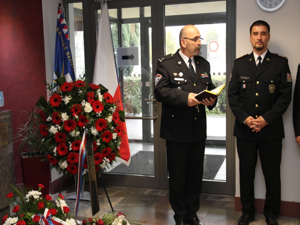 Policisté a pozůstalí uctili památku zesnulých policistů Olomouckého kraje zdroj foto: PČR