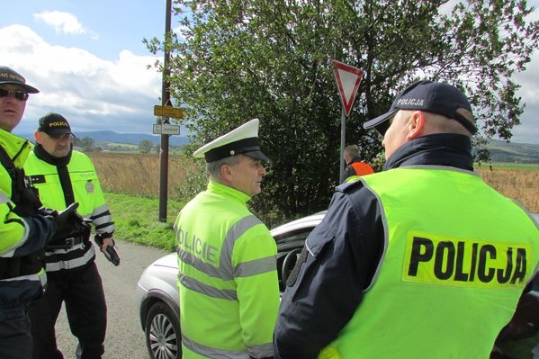 Jesenicko - akce Hranice II zdroj foto: PČR