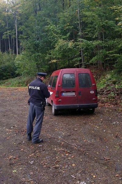 Jesenicko - policejní kontrolní akce zdroj foto: PČR