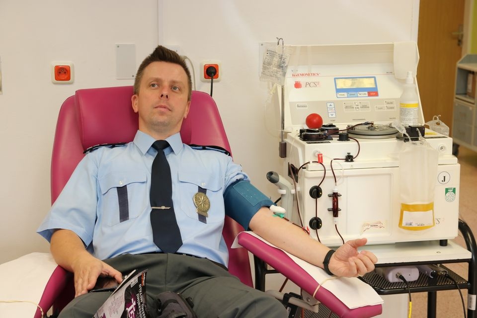 akce - Daruj krev - zachráníš život zdroj foto: PČR