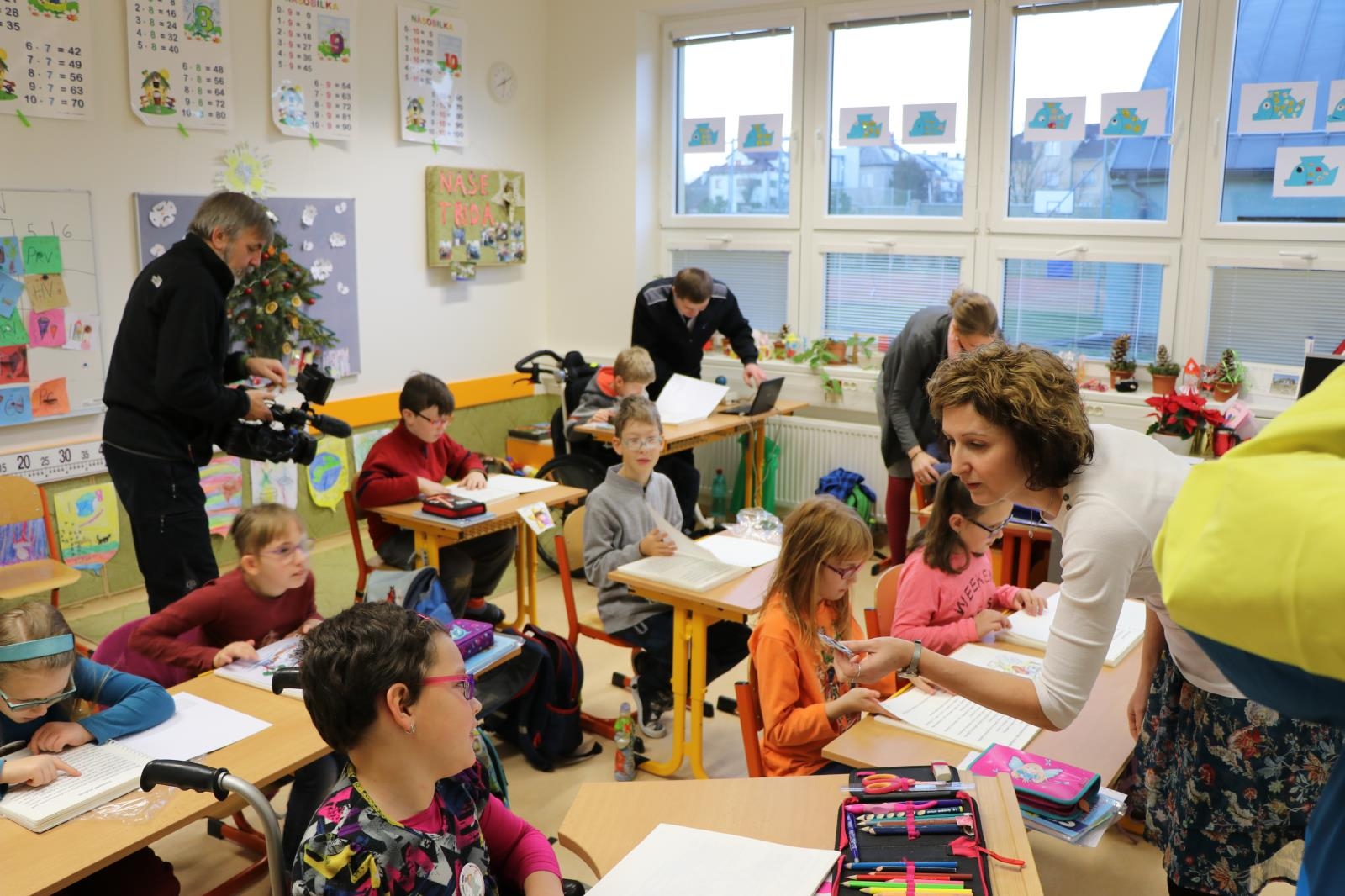 Hasiči Olomouckého kraje připravili publikaci pro slabozraké a nevidomé děti zdroj foto: HZS Olk