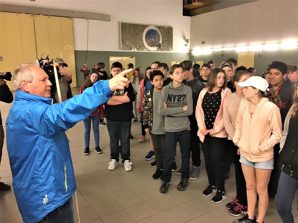 PVE Dlouhé stráně - velkou část exkurzí tvoří žáci a studenti v rámci vyúky odborných předmětů zdroj foto: V. Sobol