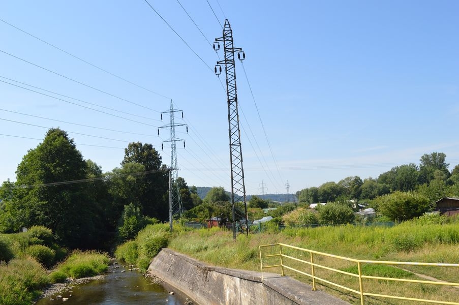 Energetická společnost zdvojila vedení vysokého napětí pro šumperskou průmyslovou zónu zdroj foto: V. Sobol