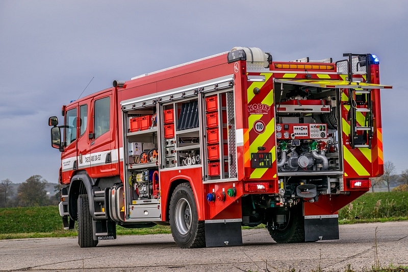 nová cisternová automobilová stříkačka zdroj foto:pozary.cz