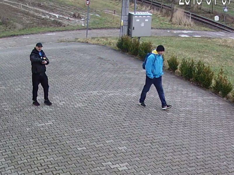 Šumperk - policie zjišťuje totožnost pachatele zdroj foto: PČR