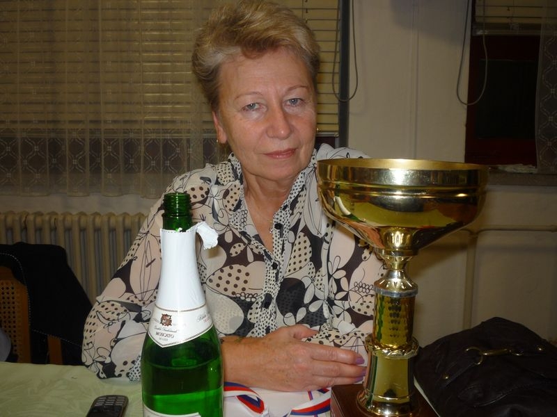 Květoslava Solařová s vítězným pohárem,foto:ks
