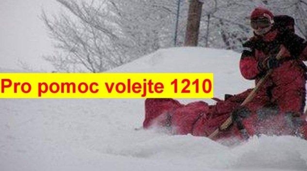 Pro pomoc na horách volejte 1210