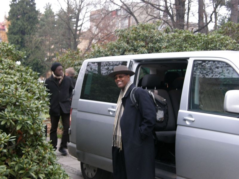 BluesAlive 2012 - příjíždí Eric Bibb a Habib Koité