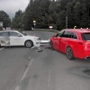 Řidič podcenil rychlost a přejel do protisměru
