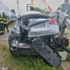 Auto zůstalo uvězněné mezi závorami v Šumperku